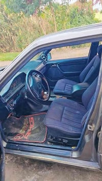 دب ٣٠٠ • ١٩٩١ • محرك كير جدد