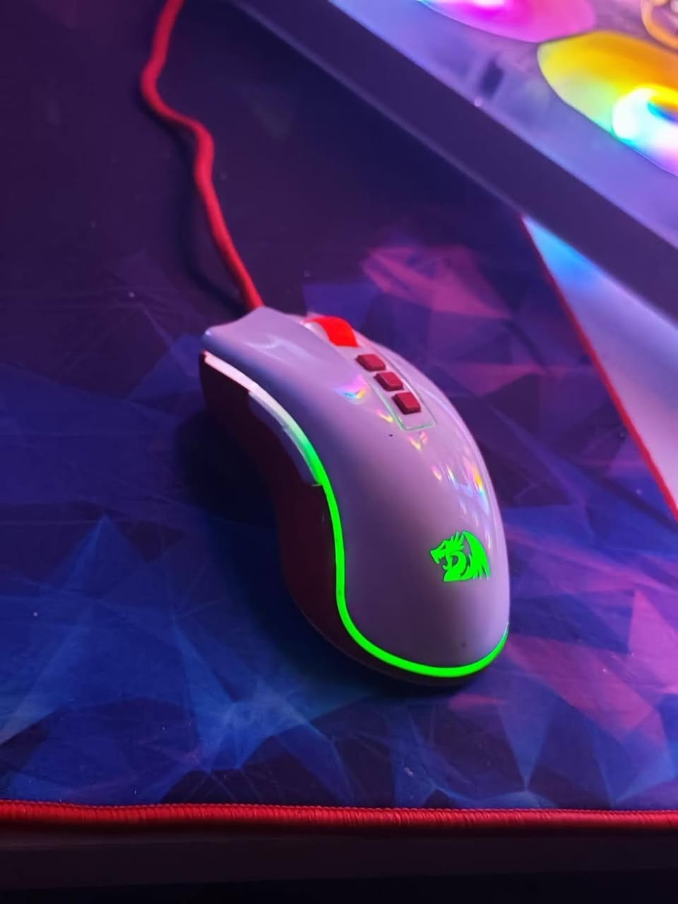 السلام عليكم شباب اكثر من مرة انشر الحاسبة وبسبب الببببعض يخرب المنشور لو يدخل يسوي نفسة شراي وهوة 56 مع احترامي للاخوة واني مستعجل عل بيع ومتوازي عليها والحاسبة تسوة وللبعض مابيع قطع قطع مابيع تفصيخ مابيع يرحم والديكم ابيعها كلها ب 3 و 800 قفللل الحاسبة صارلها 4 اشهر الحاسبة نضيفة وتخبل للعلم الهارد 2tb مو 1 tb


**إذا كنت صاحب هذا الإعلان وتريد حذفه لأي سبب، رجاءا أرسل رسالة إلى الدعم الفني**