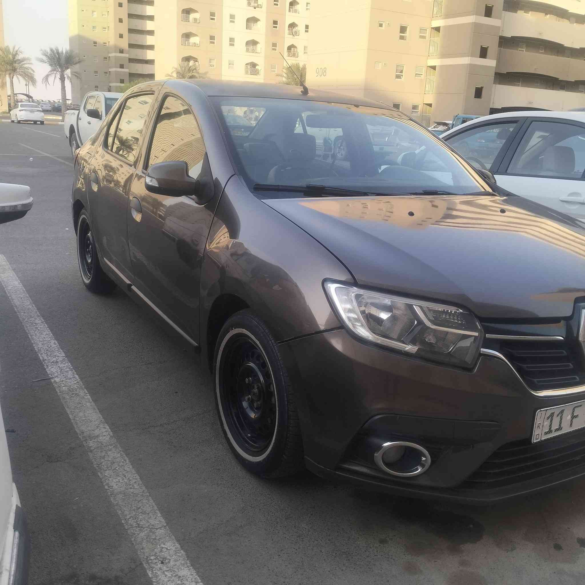 موديل19
مكفوله من الصبغ أو الحادث فقط صبغ قليل سونر المندلاوي موجود 
للبيع او الامراوس حسب القناعه
مكاني بغداد


**إذا كنت صاحب هذا الإعلان وتريد حذفه لأي سبب، رجاءا أرسل رسالة إلى الدعم الفني**