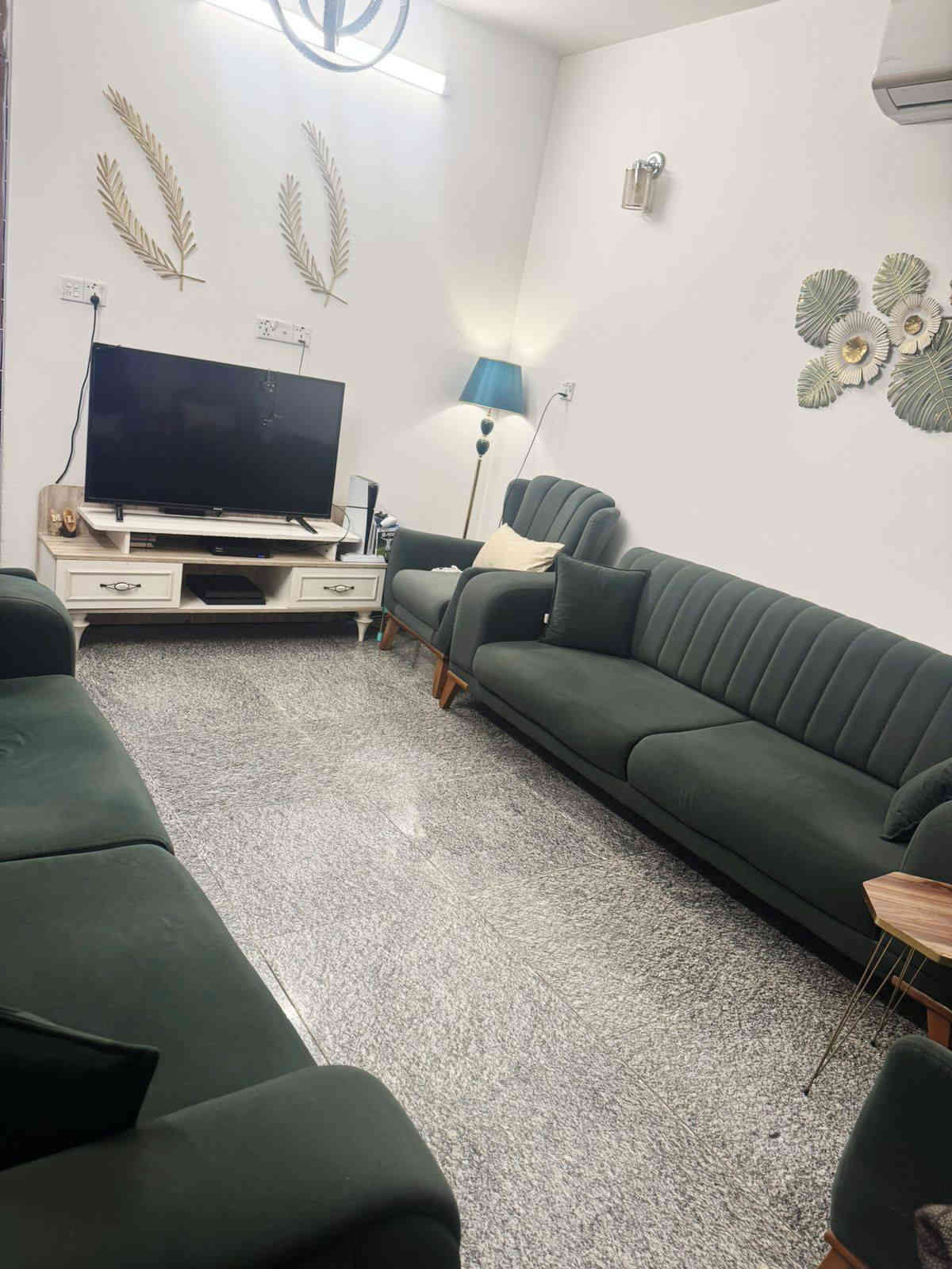 تخم عشر مقاعد تركي جديد مليون وربع مكان الغدير اتصال ***********
