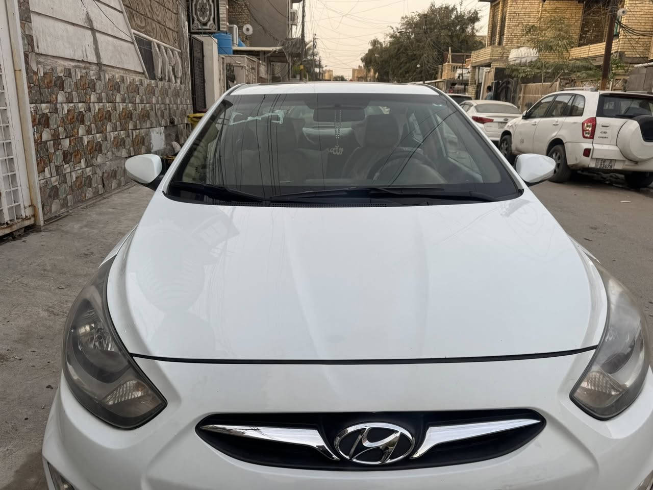 السلام عليكم اكسنت لبيع مديل ٢٠١٥وارد خليجي مكينه ١٦٠٠مكفوله كفاله عامه بس لدوسه صبغ سياره خير من الله رقم بغداد بسمي العنوان بغداد الشعب السعر ١١٥وبيها مجال لشراي 
رقم الهاتف ***********
