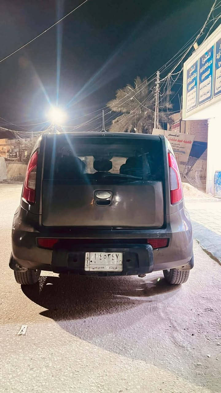 السلام عليكم
كيا صول ٢٠١٣

تبريد شغال 

وارد أمريكي 

حادثهه موضح بالصور مال امريكا

هنا بالعراق بيها طخات 

كير محرك 1600 gdi

رقم كربلاء مداور ثاني يوم

السعر ٨٥ و بيه مجال

بابل محاويل .     ‭***********‬ ‬ واتساب

اوو ***********
