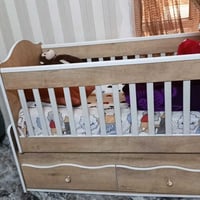 سرير أطفال • هزاز • دوشك بنايلون