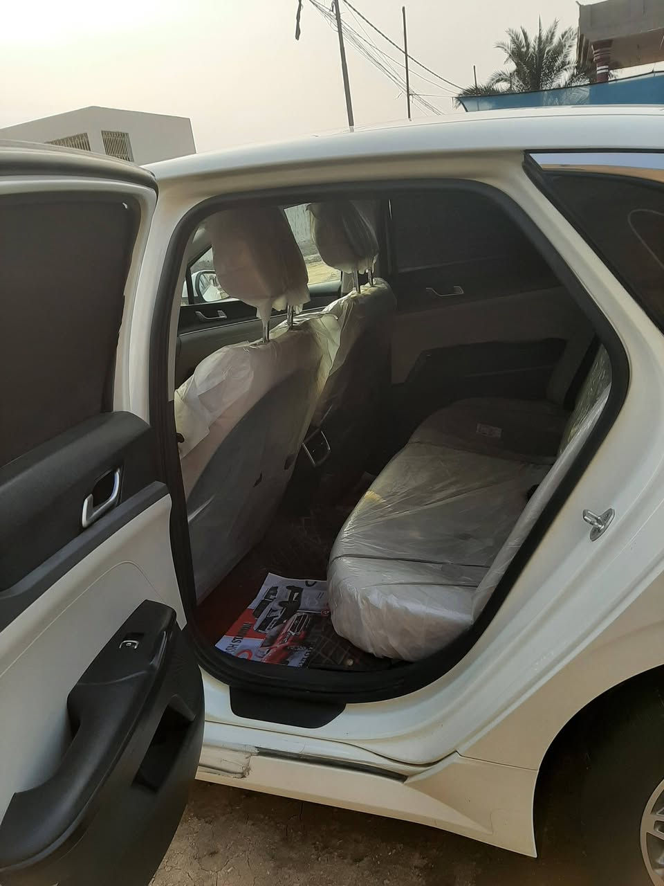 السلام عليكم للبيع كي فايف موديل 21 خليجي
الشركه الدوله كفاله عامه ماشيه 72
بسمي رقم بغداد انكليزي جديد خليجي 
الحمزه الغربي حله 
السعر 195وبيه مجال كلش كلش بسيط 
يغني حك الجيه 
بيع فقط 
رقم ***********
غير متواجد على الفيس
