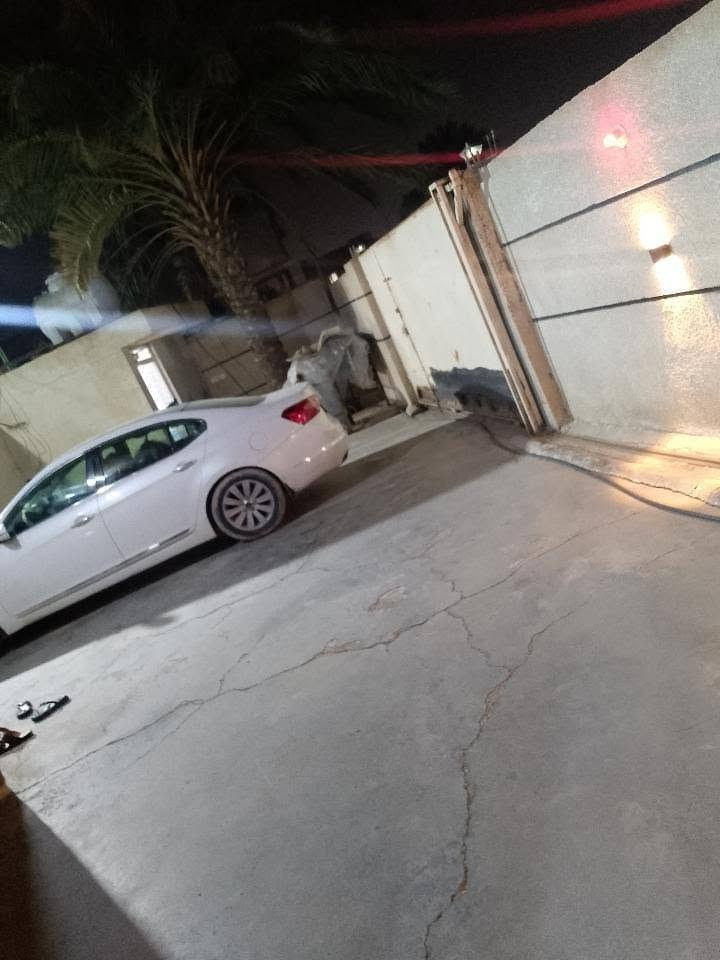 بيت للبيع في الصابيات قرب جسر الدوار في القريه الزراعي  البيت مساحته 200 متر واقح حال السعر 80 مليون
***********

