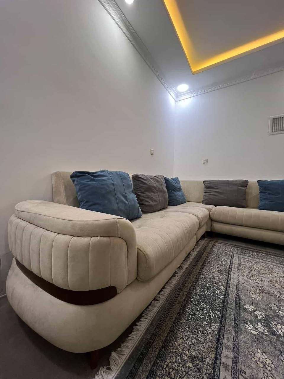 جوان و خاوين أربيل, العراق


**إذا كنت صاحب هذا الإعلان وتريد حذفه لأي سبب، رجاءا أرسل رسالة إلى الدعم الفني**