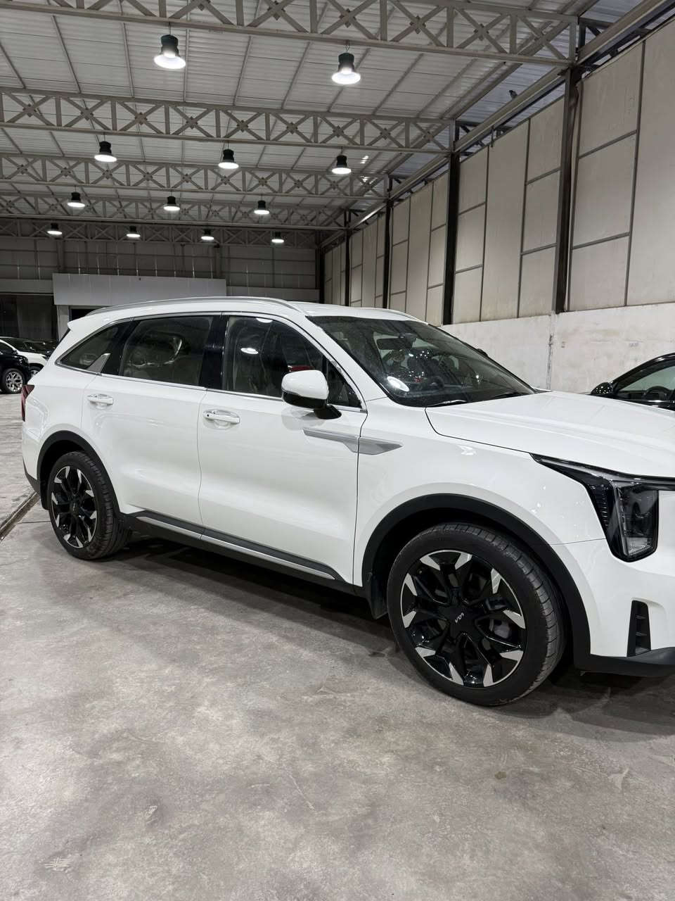 سورنتو 2024 خليجي ماشية 38 الف كفالة عامة  بدون فتحة ويل 20 بدون داتشو سعرهة 31 الف الاتصال *********** مكانهة بغداد
