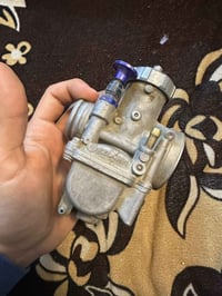 كابريتر قفاز للبيع سعر٣٠ الف مكاني بغداد حي الجامعه  07870281974