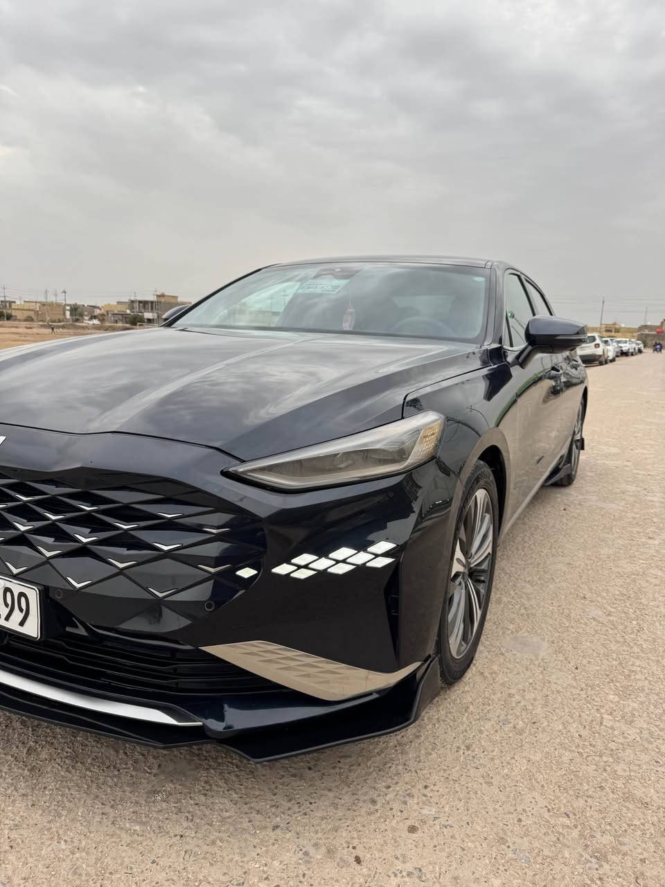 سلام عليكم 
للبيع او المراوس
كي 8 مديل 22 رقم او هزه جدد تريد تحويل اتريد وكاله حاضر 
ماشيه 51 الف كيلو وارد كوري بانزيل اصل مكينه 2500 
كير اومكينه كفاله عامه حداديه لوك تخم تاير 
بيه صبغ قطعتين حاملغ او بنيد فقط
مواصفاته فووووول عده البنرامه ومبين كلشي بل صور 
مكانه الفلوجه قرب سيطره الصقور 
السعر 192 او بيه مجال بسيط 
للسفسار *********** واتساب
*********** بغداد, العراق
