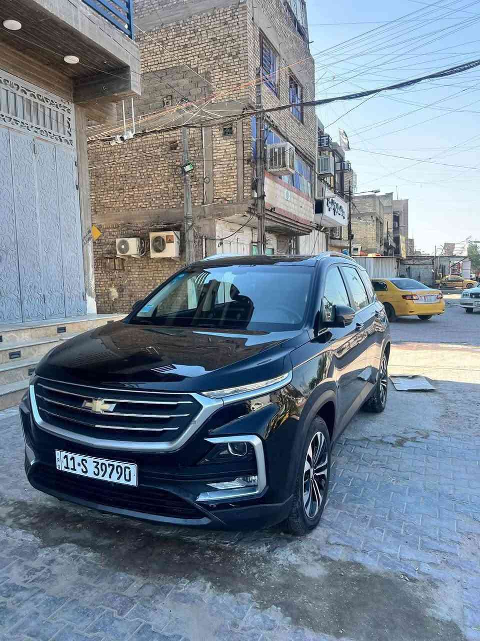 السلام عليكم
 شوفر كابتيفا٢٠٢٣
 ماشيه ٦٤ الف  للبيع فقط السياره وارد خليجي فئه البرايمر فول مواصفات مكفوله من الحادث كير ومحرك مكفولات وافحص وين ميعجبك
مكاني الزعفرانية 
السعر 155 وبيه مجال للتواصل
***********
