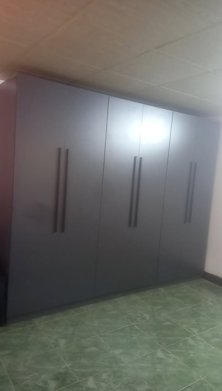 سلام عليكم
كنتور خشب mdf
6 أبواب ستندر
مستخدم قليل
السعر 250


**إذا كنت صاحب هذا الإعلان وتريد حذفه لأي سبب، رجاءا أرسل رسالة إلى الدعم الفني**