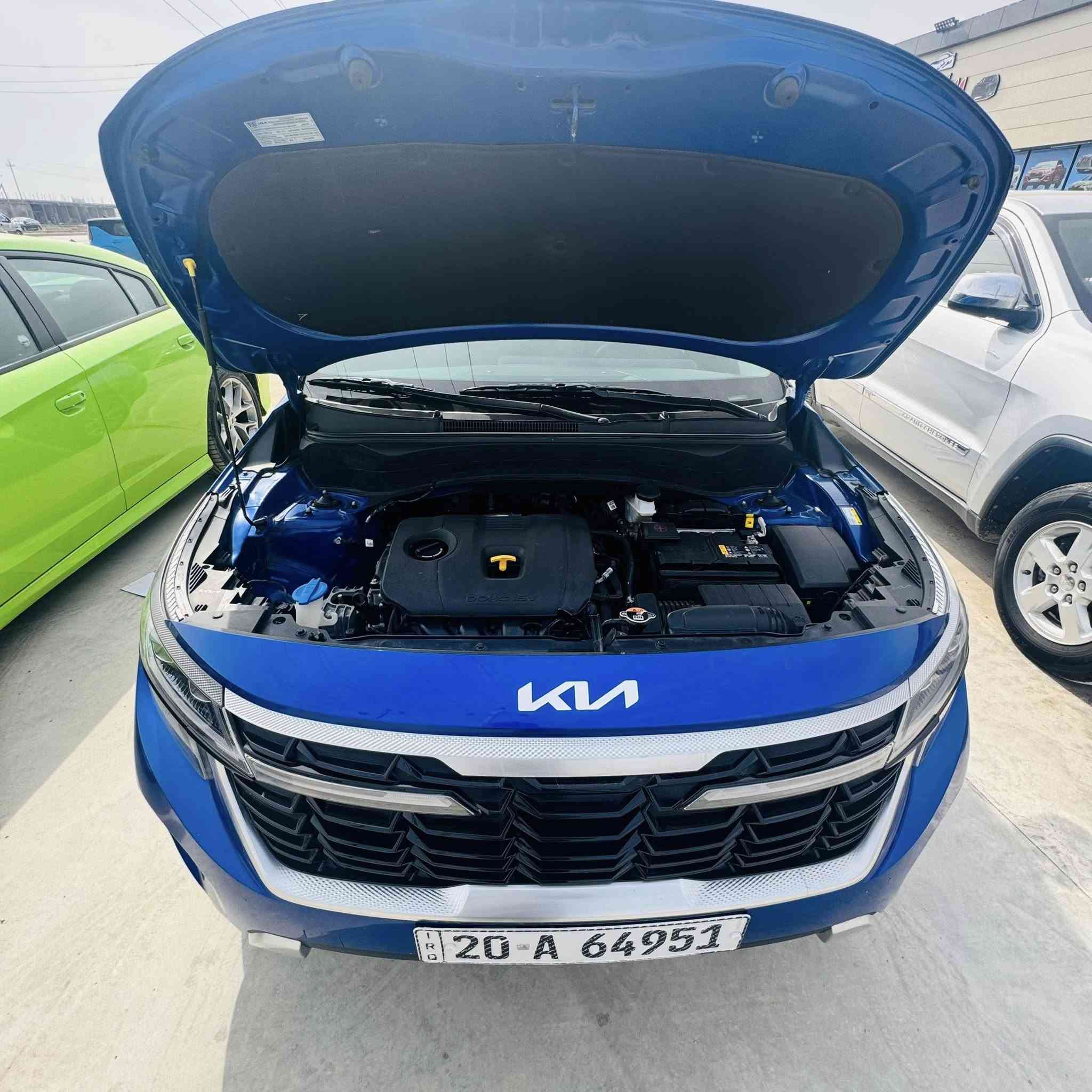 Kia SELTOS 2024
كيا سيلتوس ٢٠٢٤ نظيفة جداً 

فول مواصفات 

مكينه ٢٠٠٠ دوش المرغوب 

ماشية 27 الف فقط 

تبريد قطعتين 

بصمه تشغيل عن بعد

كشنات كهرباء 

تدفئة بالكشنات 

 فتحه  

داخل اسود جلد

شاشه تدعم ابل وكار بلي و كبيره متصله 

٣ رادارات

 تحديد مسار

توقف ذاتي 

نقطه عمياء

اطفاء ذاتي 

الضرر  صبغ جامرلغ امامي وشوية بالبنيد

السونار مرفق مع الصور 

السعر 175 وبيهة مجال بسيط

***********
