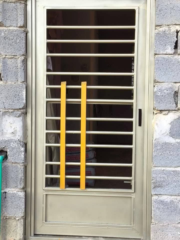 صباغ شبابيج وتنضيف في كربلاء شغلي ع القطعه ***********
