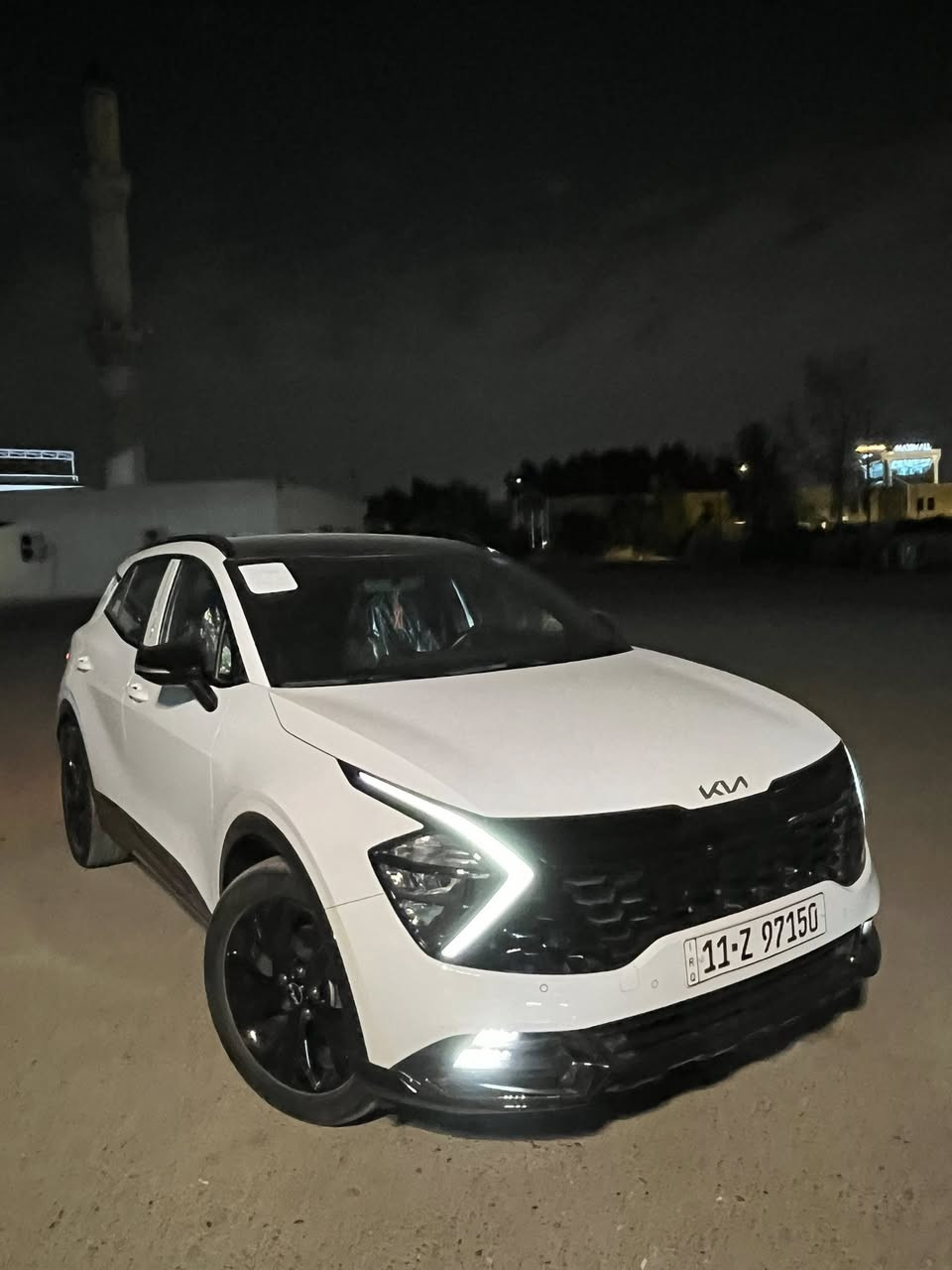 السلام عليكم 💕
سبورتج 25 بلاك ادشن
السيارة فول الفولل
بانوراما 
كشنات كهرباء
جنطة كهرباء
مري شفط
عدادات ديجتال
هيتر كشنات
هيتر ستيرن
ترحيب

السيارة شخط مابيها مكفوله رايدها مراوس كورلا 25,24 هايبرد
رقمي ***********
