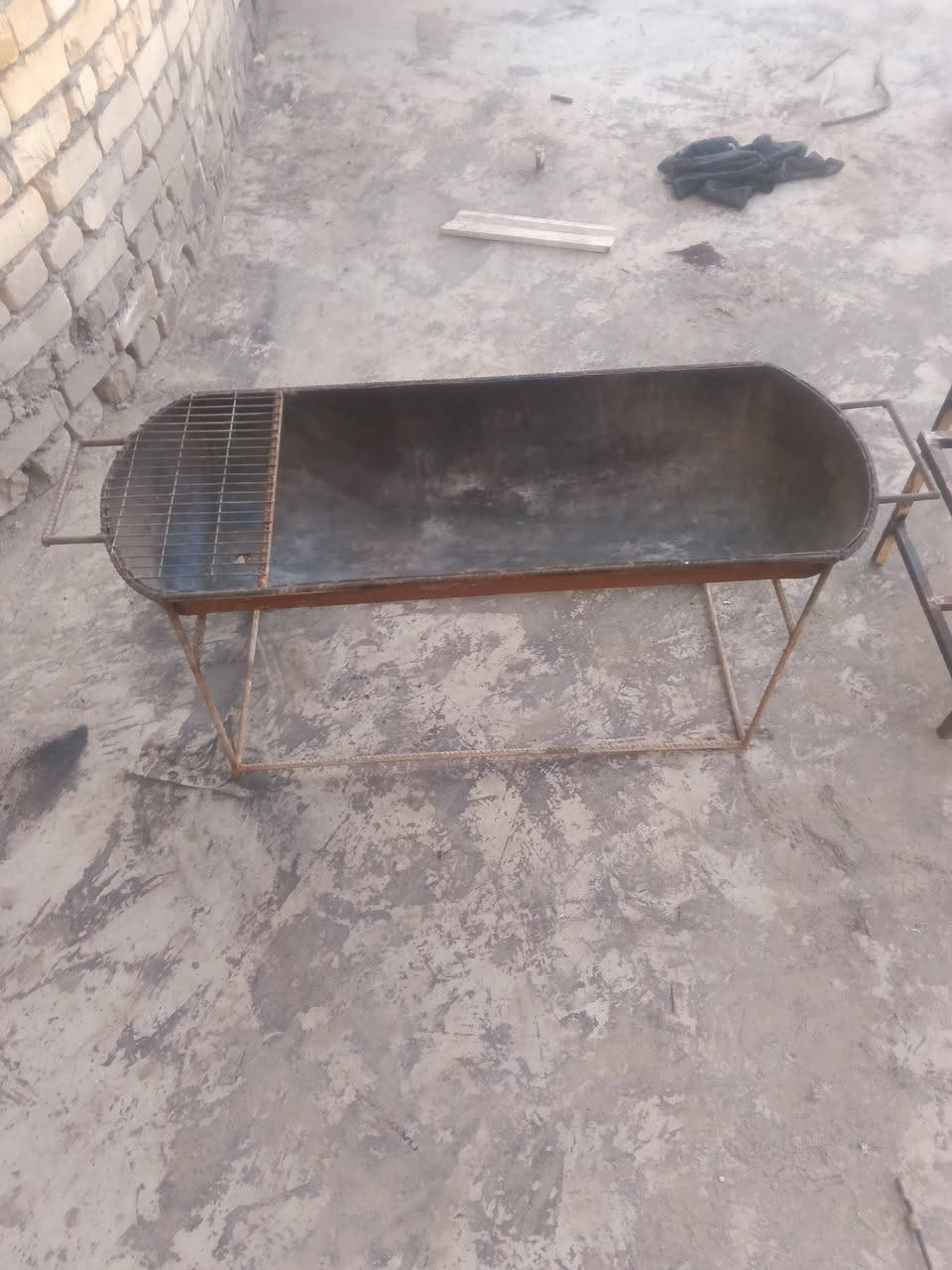 سلام عليكم مناقل للبيع المكان ميسان حي جمعيات رقم ***********
