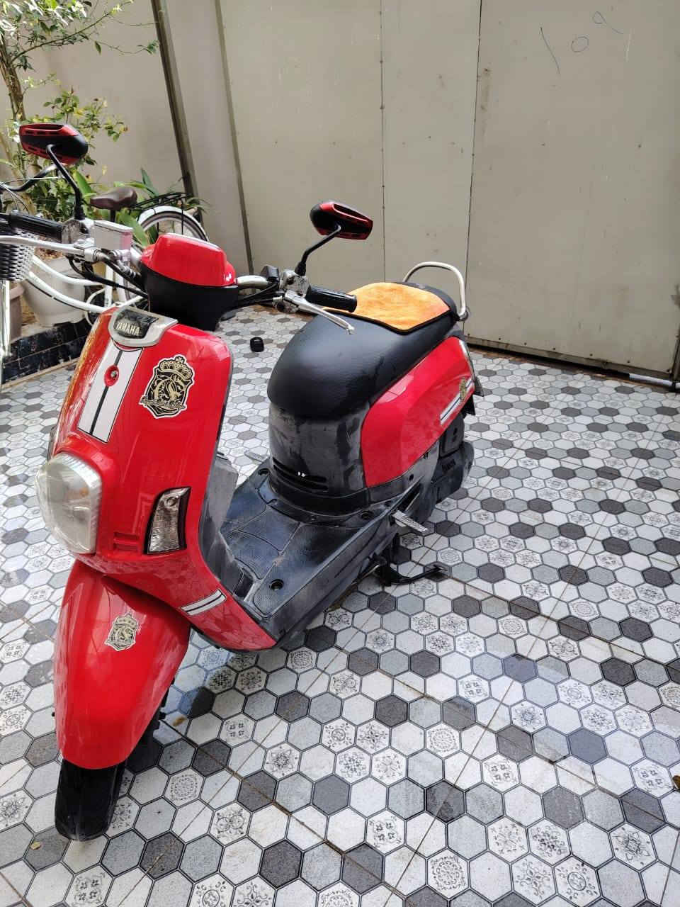 السلام عليكم ورحمة الله وبركاته دراجة للبيع ماكس بوليس دراجة موديل 2009 نوزل دراجة مكفوله كفاله عامه دراجة نضيفه رمبه كفرات تجاري ولبلادي موجود بصوره وختم كفرات للتواصل علئ هاذه رقم  ***********
