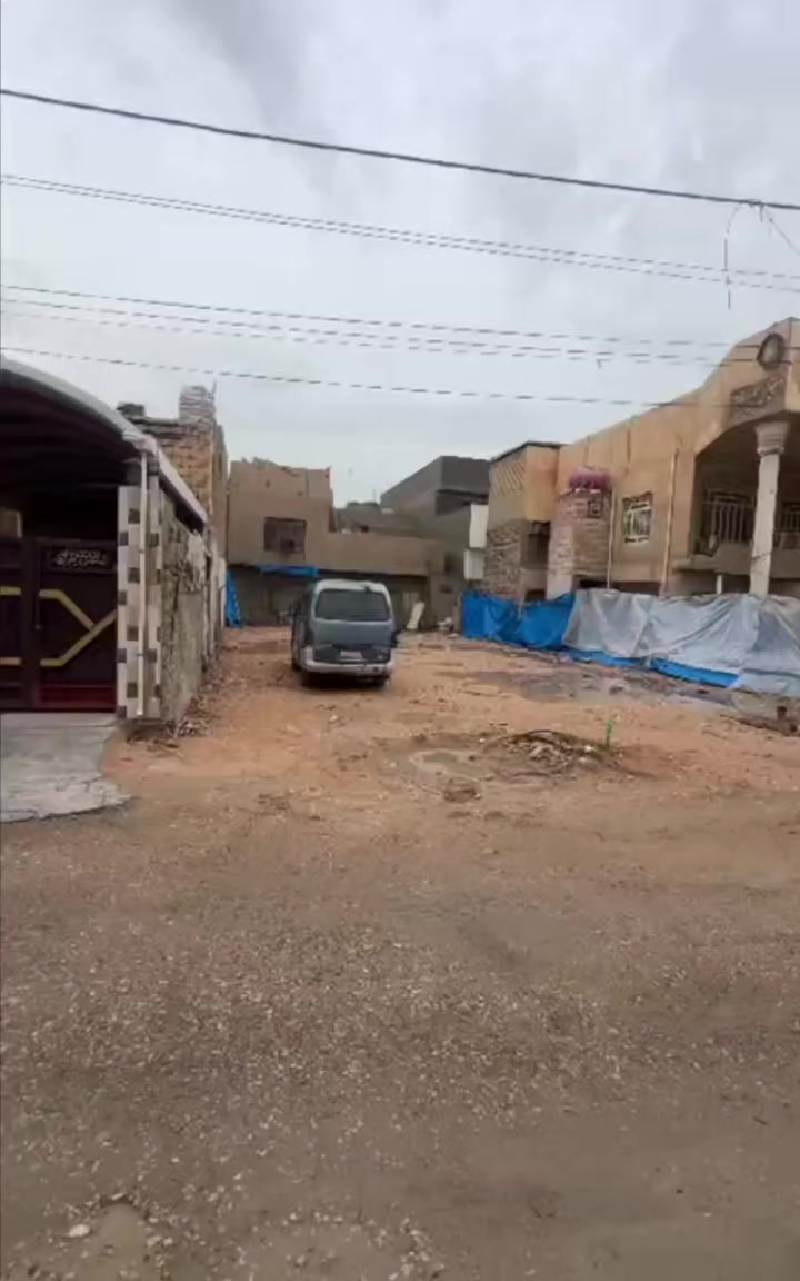 🏡 قطعة أرض للبيع
📍 الموقع: حي الزهراء – قرب مجسر الأم
📐 المساحة: 250 م (تُباع نصف 125 م)
▫️ الواجهة: 6 متر
📏 النزال: 22 – 23 متر
🛣 عرض الشارع: 10 متر (مبلط)
📄 السند: طابو صرف باسم شخص واحد
📞 للاستفسار:
*********** (واتساب متوفر)
***********
🏛 مكتب سجاد سامي للاستثمار العقاري
الحلة – حي الحسين – قرب حلويات لبنان
