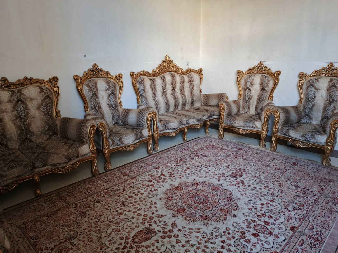 عندي هذه التخم زان مصري ملكي ١٠ مقاعد نضافه فول سعره 450وبيه مجال مكانه كوت حي الشهداء قرب معمل المرور


**إذا كنت صاحب هذا الإعلان وتريد حذفه لأي سبب، رجاءا أرسل رسالة إلى الدعم الفني**