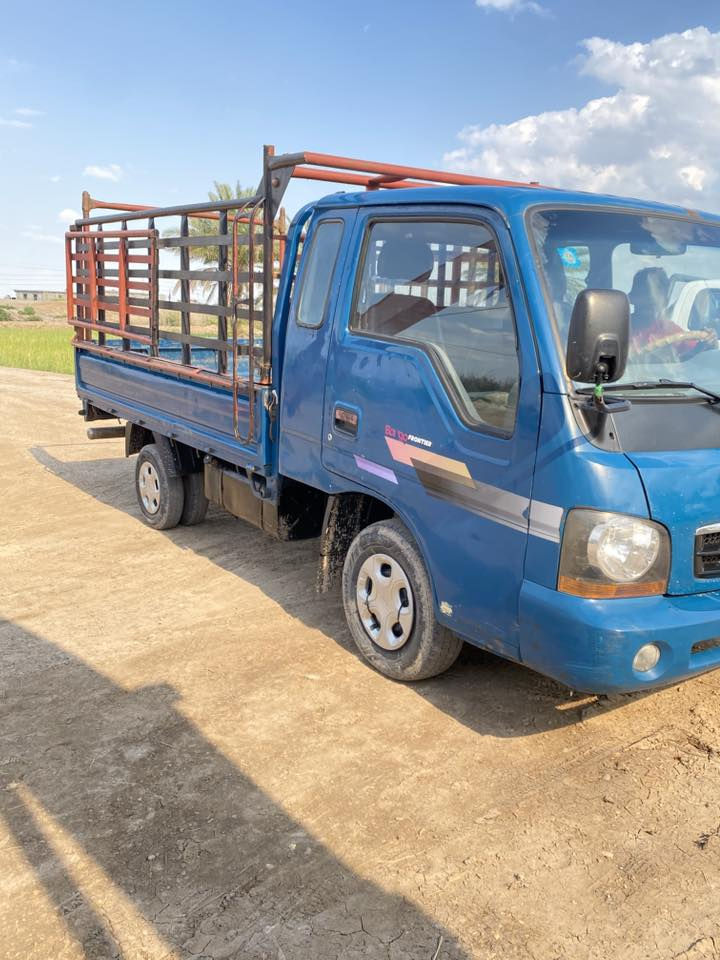 سلام عليكم سياره البيع كيه أم عيون موديل 2004كفاله عامه رقم دولي  مكان واسط زبيديه ***********
