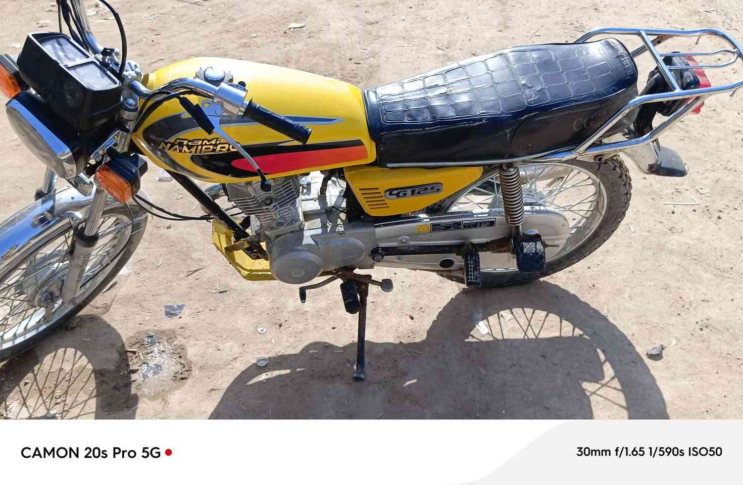 سلام عليكم دراجه كلك كلك دراجه نضيفه المكان نجف كوفه السعر 400وبيها مجال‏‪***********‬‏
