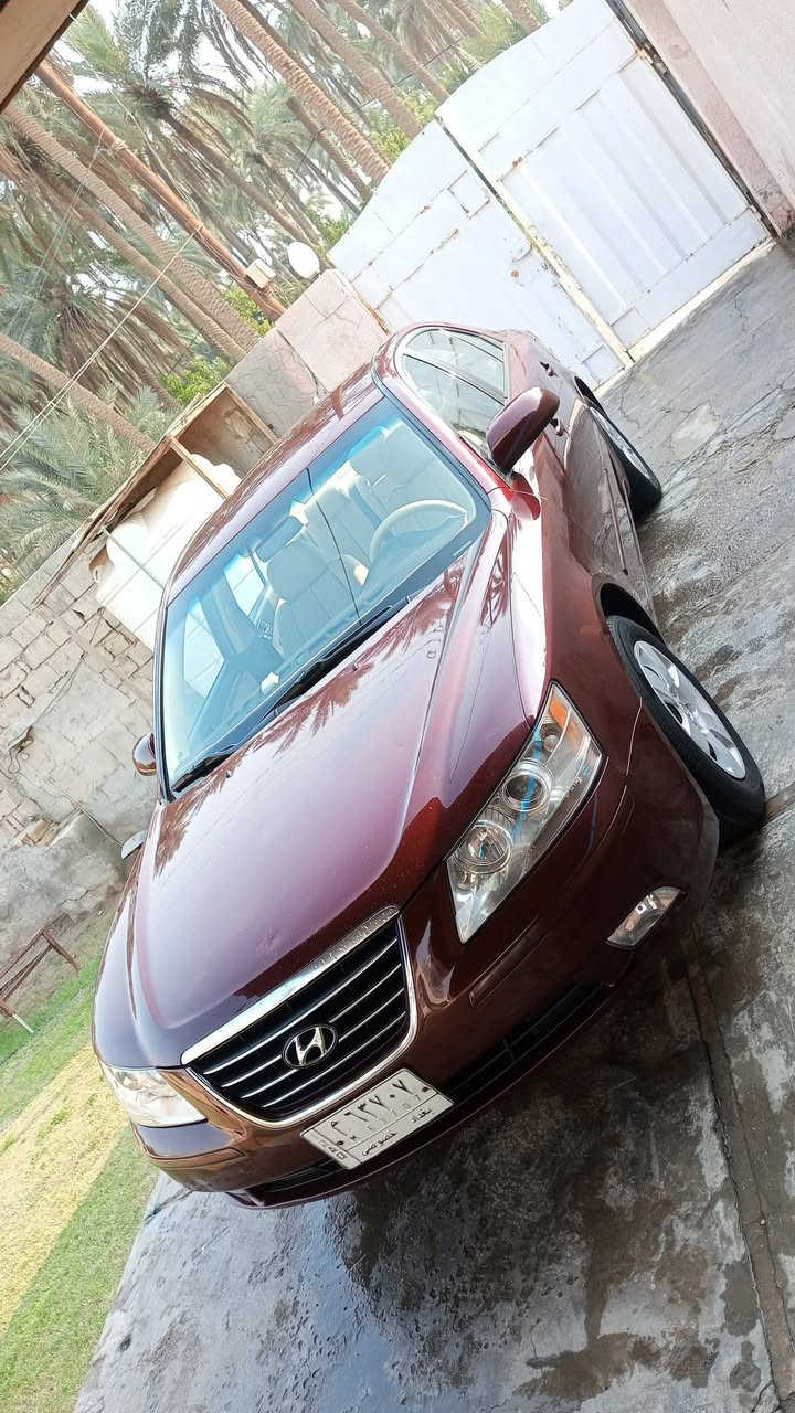 السلام عليكم للبيع سوناتا موديل 2009 وارد امريكي لون ماروني كلين بدون حادث كله ليبل واحد حتى دعاميات بيه شويه صبغ بدور جاملغ خلفي الايمن رقم بغداد الماني حجم المحرك 2400 دوش المرغوب سياره جاهزه من كلشي كامله مكمله اي نقص مابيه مكينه وكير خير من الله حداديه جديده تخم تايرات جدد تبريد ثلج كامله مكمله تراي وين ميعجبك السعر المطلوب 120 وبيه مجال للطيبين للاستفسار *********** اخواني الغاليين الشراي يتصل ويشلع عيوني مكاني بابل حله
