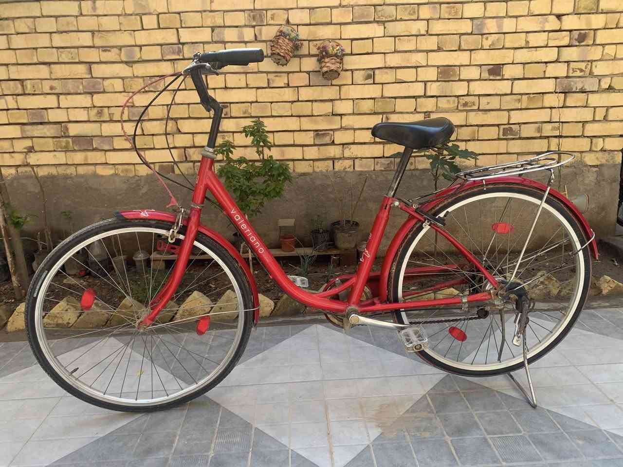 السلام عليكم بايسكل حجم 26 للبيع نضيف مابدل بي شي السعر 90 وبي مجال


**إذا كنت صاحب هذا الإعلان وتريد حذفه لأي سبب، رجاءا أرسل رسالة إلى الدعم الفني**