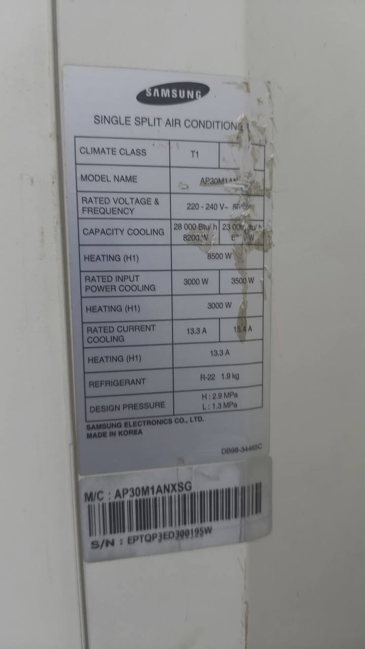 سبلت كنتوري سامسونج نضيف وحاليا يشتغل بس فانة شوية ضعيف اليريدة يتصل على الرقم ***********  سعرة 250 الف مكاني شارع المطحنة مقابل القرية
