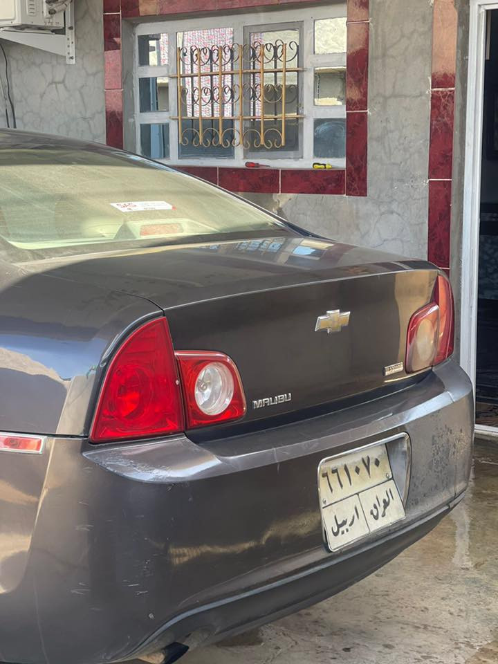 السلام عليكم للبيع او مراوس  ماليبو ٢٠١١ امريكي محرك ٢٤٠٠ محرك وكير مال كصه جدد تبريد ثلج ❄️ تدفئه 🔥 كشن كهرباء كهربائيات شغاله رقم اربيل سنويه منتهيه شرط التحويل بيها رش صفحه السكن بدون دواخل مكان صلاح الدين مكيشيفه بيع مراوس السعر ٧١ وبيها مجال ***********
