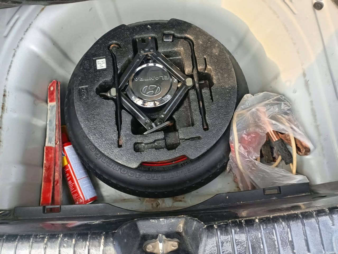 السلام عليكم انترة 2011  بسمي شخصيا تحويل 2يوم مكفولة كفالة عامه من كلشي 
مكينه على البلاد فول مواصفات سيارة جديدة والسونار منشور  السعر 130 مكاني ديالى بعقوبة 
***********
