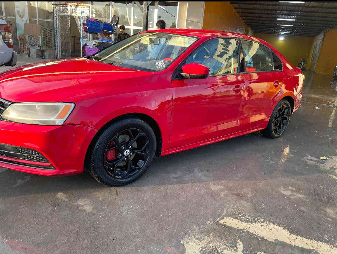 سلام عليكم 
بؤفرؤشتن فؤكس واگن  جيتا
موديل 2017
گئر عادي 
مةكينة 14وةتؤربؤ 
سةيارةكة زؤر خاوئنة 
سوبغ  عام نية بةعام دةفرؤشم لئداني هيج نية شوخت كراوة بةخ كرايتةوة اورباية ئرةنية  گئر مةكي نة براوةئرباگ بةشةرت 
سعر 98 وةرةقةية
تحويل  بةشةرت غةرامة 3 وةرةقةي لةسةرة
ژمارة *********** Singapore
