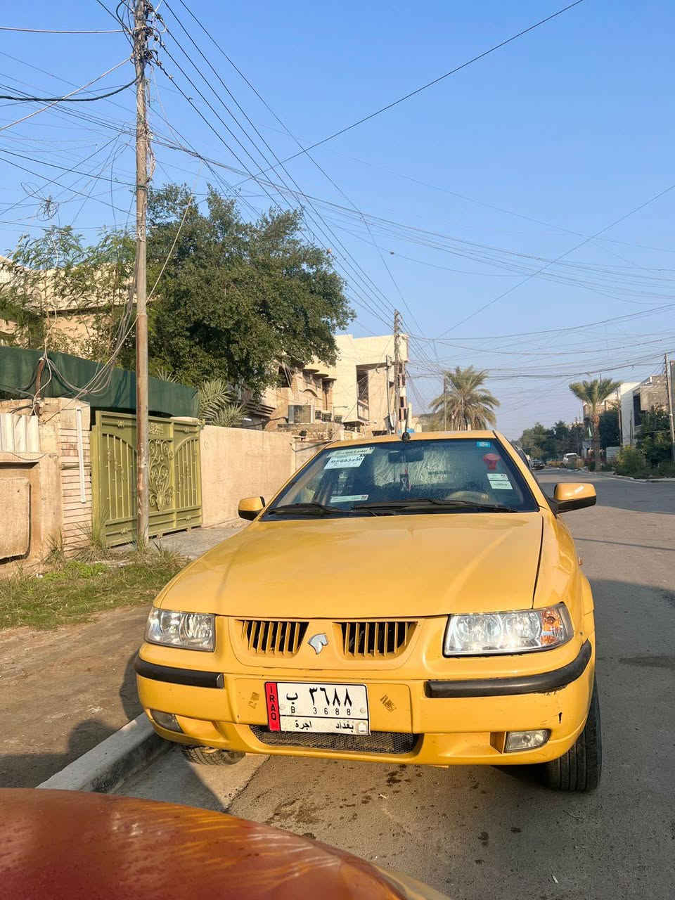 السلام عليكم للبيع سيارة سمند موديل 2011 رقم بغداد سنوية لل 28 سيارة مابيهة لا ضربة ولا صبغ سيارة جاهزة مابيهة اي نقص خير من الله مصفرة هيئة او غرامات السعر 39اوبيها مجال للاستفسار الاتصال على الرقم *********** المكان بغداد حي الجهاد
