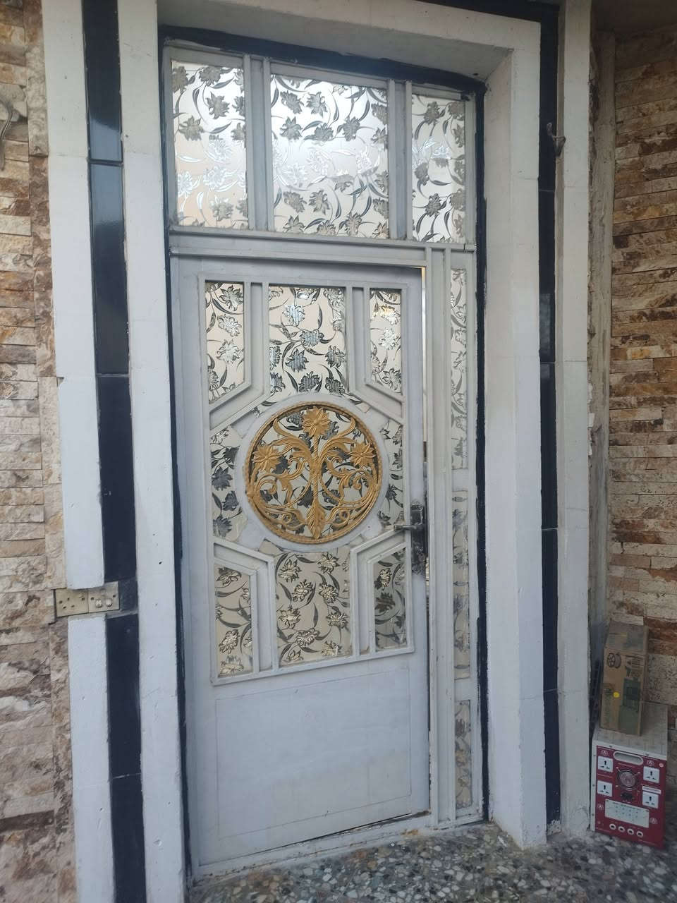 للبيع  ***********
