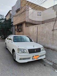 رقم واسط • مكفولة • فتحة كرستال