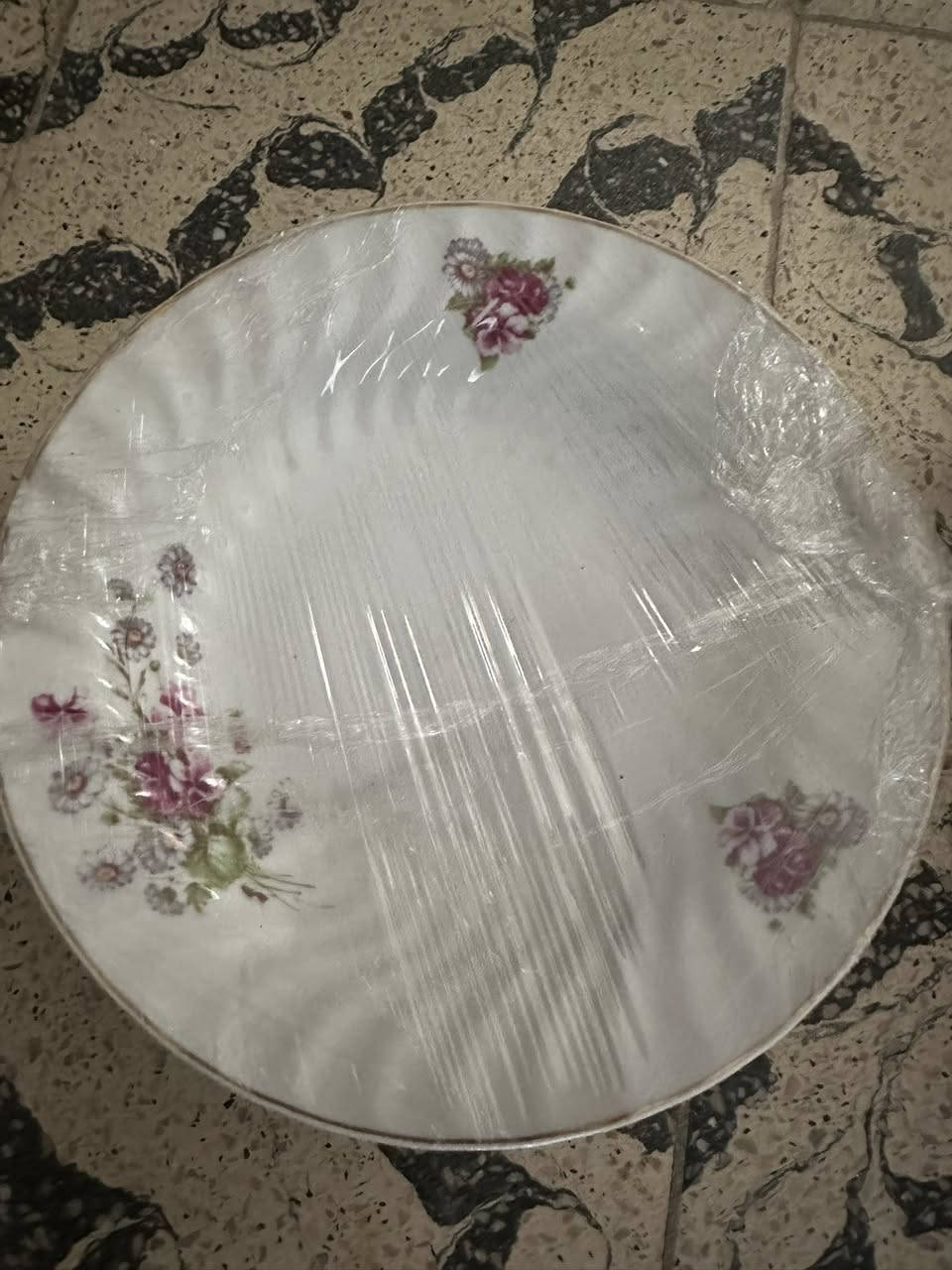 السلام عليكم أغراض للبيع بغداد  *********** 
وت ساب مفتوح خاص مفتوح
