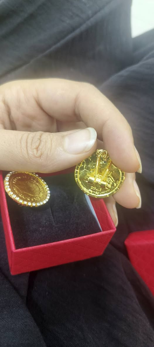 تراجي بهالشكل ماعرف ذهب فضة برازيلي مطلي انطوني سعر وبالعافية عليكم


**إذا كنت صاحب هذا الإعلان وتريد حذفه لأي سبب، رجاءا أرسل رسالة إلى الدعم الفني**