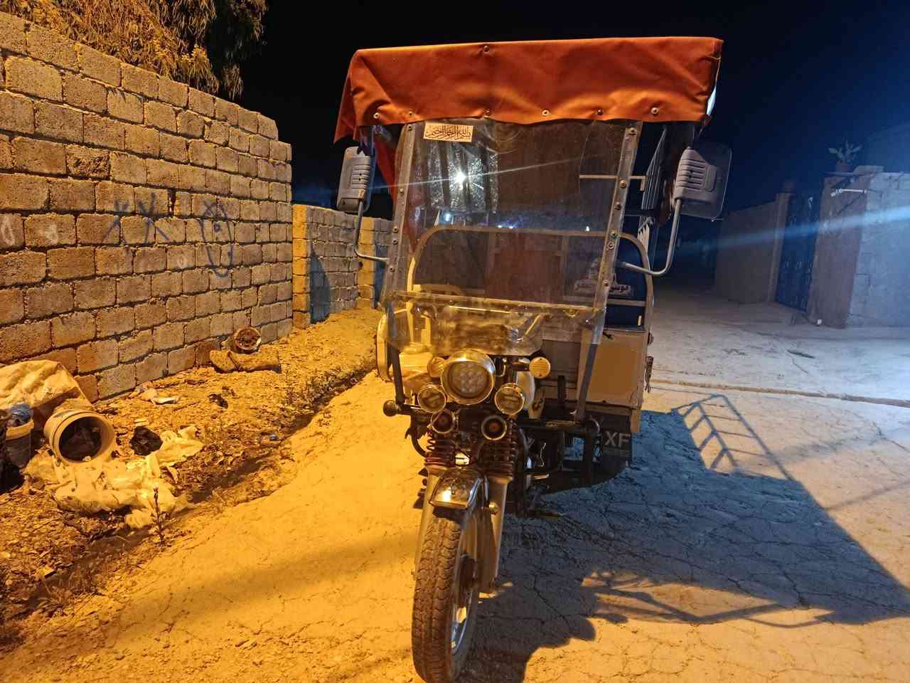 ستوته للبيع سعر1,300,000الف بيها مجال شي بسيط نطيف كلش يعني جهز ع شغل غير متواجد بل فيس رقم ***********
