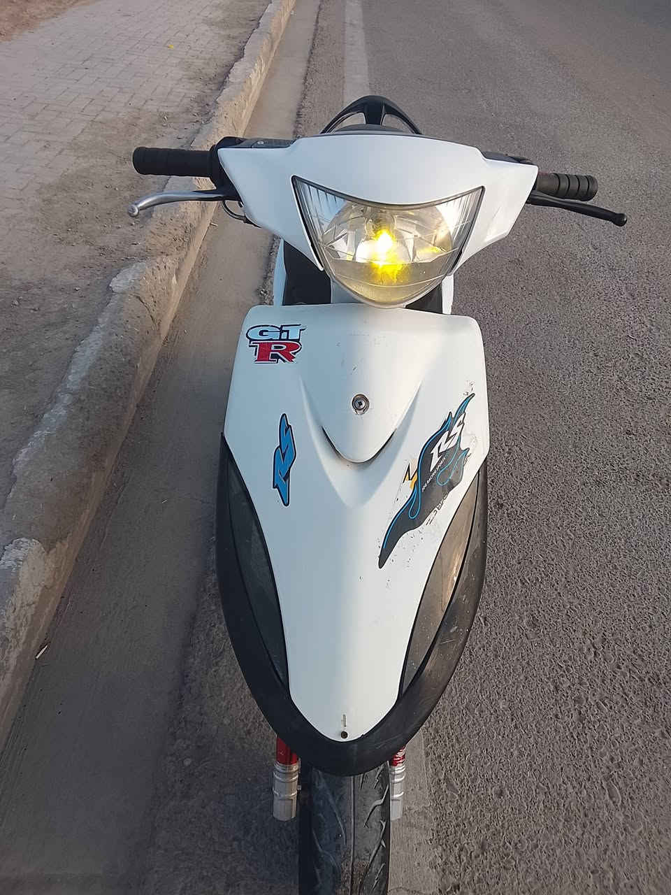 ماكس عدله دراجه نظيفه سلف شغال وهندر شغال بريكات شغاله كلوبات شغاله اشاير شغاله هورن شغال دراجه نظيفه وحلوه بيه تزويد خفيف خابرجي مكينه ٤٩ سعرهه 550 مكاني موفقيه رقمي
***********
