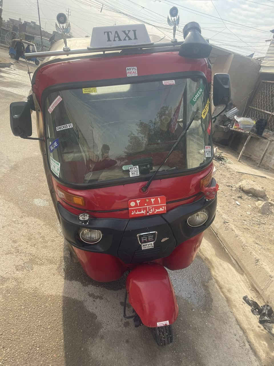 السلام عليكم تكتك موديل 2017اوراق المصطفى كاملة تكتك نضيفة وحلوة كدامك مصبوغة جمالية ע مضروبة ولا شيء للجمالية فقط تكتك كاملة مكملة مذب عليها ربع بوجهك للشارع دوشمة جديدة داش كام شادلها خلفي كهربائيات كاملة وشغاله مكينة٢٠ تكتك حلوة وخير مِہטּ الله سعرها ٣٥٠٠ وبيها مجال بسيط بغداد العبيدي حي الرئاسة  
***********
