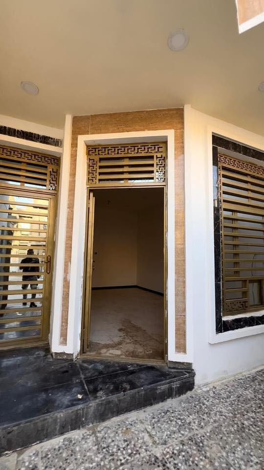 يا الله 
دار للبيع 100 م
حي الاعلام خلف د نتل ستي
واجهه 5 م
نزال 20 م
4 غرف نوم
4 خدمات
مطبخ وصاله
بناء درجه اولى 
طابو صرف
‏الاستفسار
مكتب الكرادي
*********** الاستفسار
