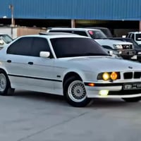 بي ام دبليو • ١٩٩٠ • قير ومكينة