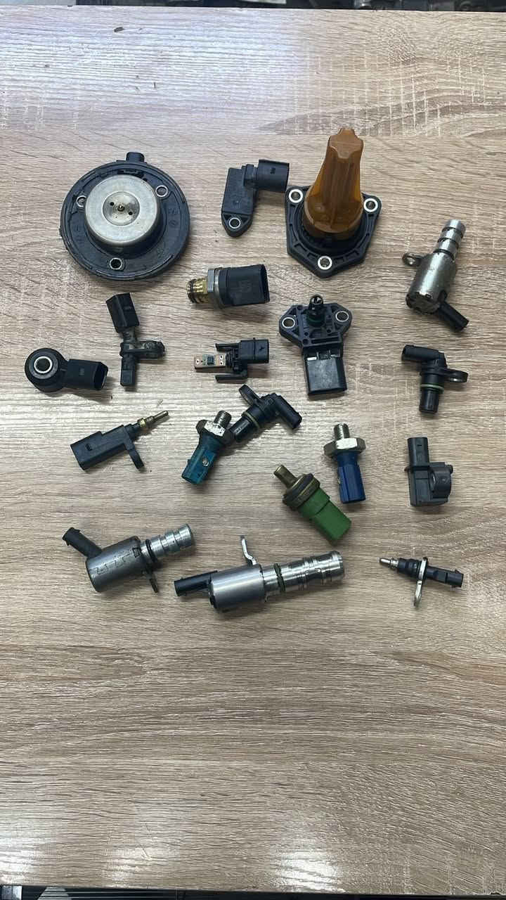 لبيع جميع أدوات سيارات باسات جيتا تيكوان كولف طاوس طوارق اطلس اكو توصيل لكل محافظات *********** ***********
