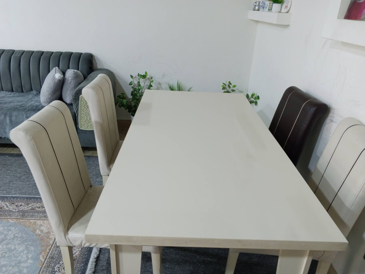 ميز للبيع نضيف فول شخط مبي سعر 120قفل


**إذا كنت صاحب هذا الإعلان وتريد حذفه لأي سبب، رجاءا أرسل رسالة إلى الدعم الفني**