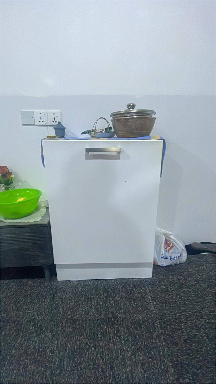 غراض بيت كامل من ضمنهم طباخ وسنك


**إذا كنت صاحب هذا الإعلان وتريد حذفه لأي سبب، رجاءا أرسل رسالة إلى الدعم الفني**