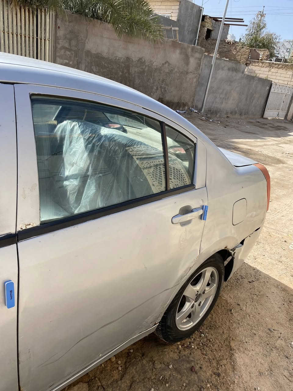 السلام عليكم للبيع شيري A5  مديل 2008 
محوره كير ومكينه كورله ڤڤتي 
سياره حلوة وقتصاديه الله شاهد 
ومثل مموضح كدامكم بالصور بيها كم دحجه 
وبيها كم ملاحضه التبريد مايشتغل من شتريتها مافاحصه 
والسنويه صاقطه وراعيها موجود بالناصريه يريد مداور السيارة رقم بابل مشروع وطني  وراعيها يطلب عليها ورقه الورقه تنزل من سعر السياره     
ومكان السياره نجف  وسعر السيارة  25 وبيها مجال
 
رقم تلفوني ***********
