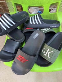 نعالات رجالي طبي قياس 40-45 السعر 6 توصيل مجاني  07705786679