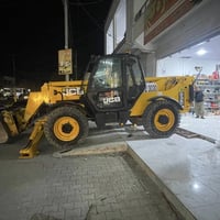 للبيع 2004 بدون رقم منفيست 13-50 متر07730484951