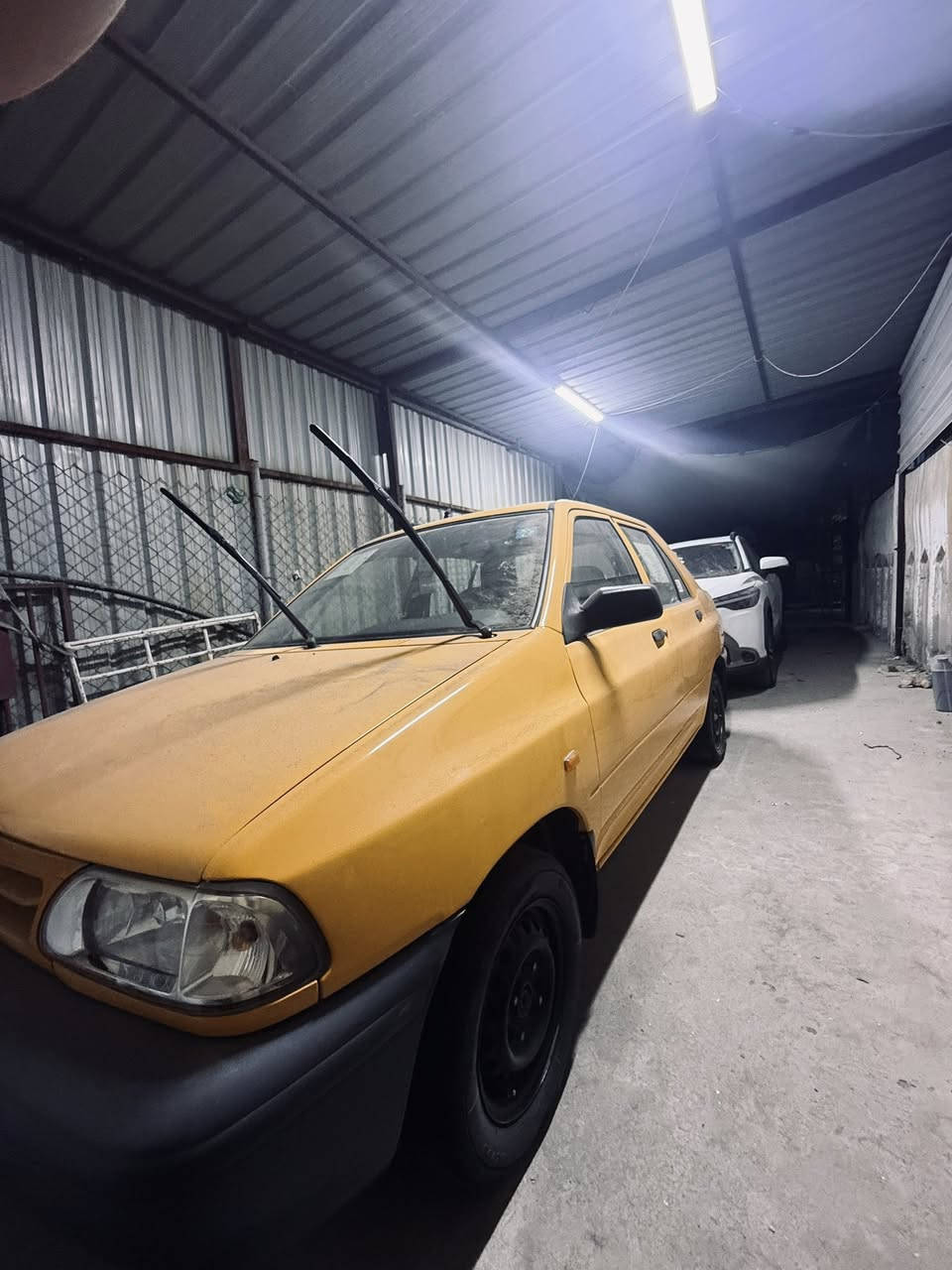 السلام عليكم سايبا موديل2023السياره جاهزه ونضافه فووول ماشيه66الف السعر 68ورقه وبيهه مجال المكان بغداد مدينه الصدر رقمي ***********
