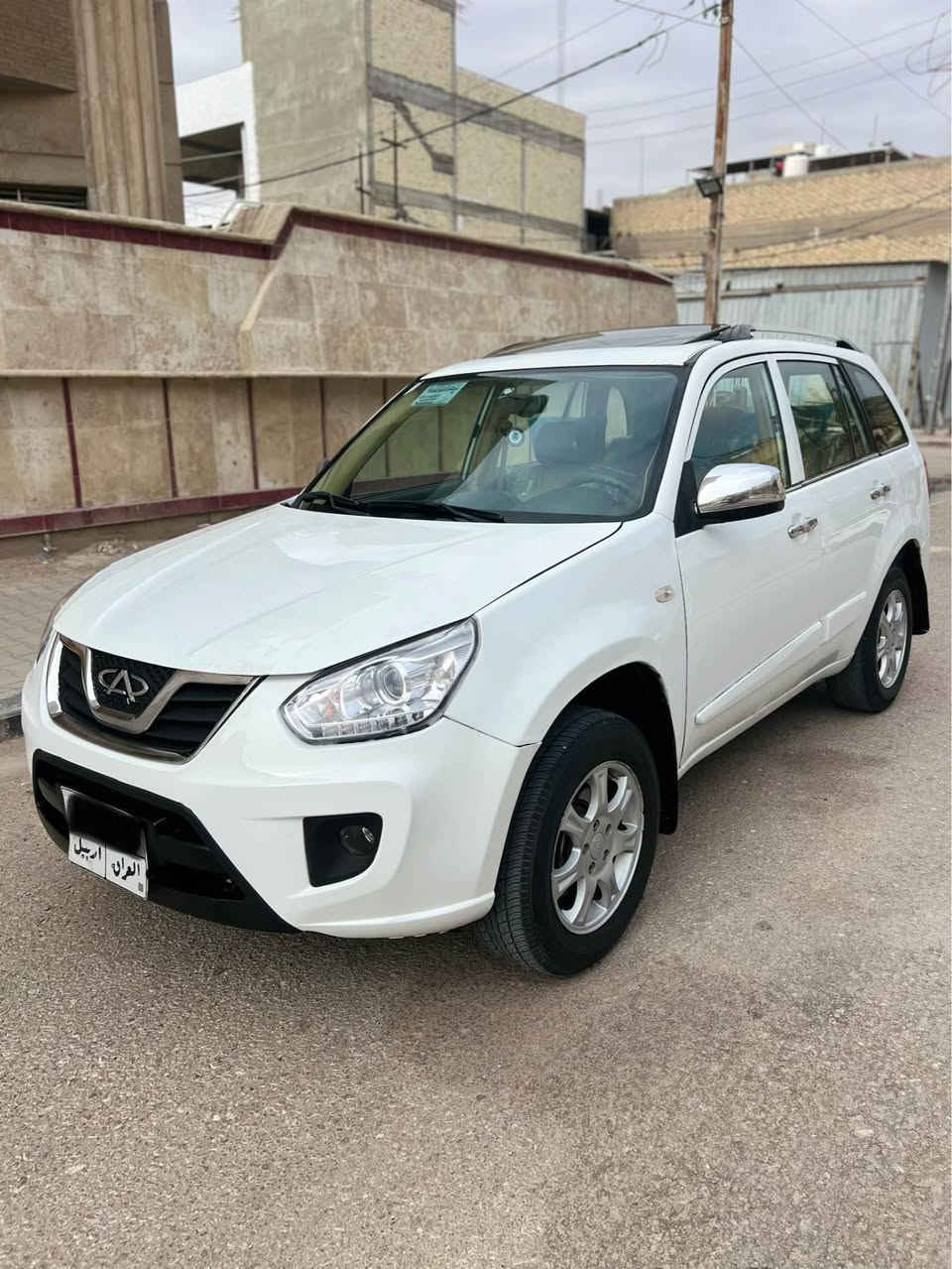 سلام عليكم 
تيكو ٢٠١٤ كير كهربائي 
سياره جاهزه كير مكينه حداديه تبريد ثلج تخم تاير 
الكهربائيات كلها شغاله جاهزه للأخير 
بيها فقط جاملغ امامي صبغ بدون ضربه الباقي كله مكفول حتى خياس مابيها 
السعر ٥٨ وبيها مجال مكان النجف حي الفرات 
للاتصال *********** النجف, العراق
