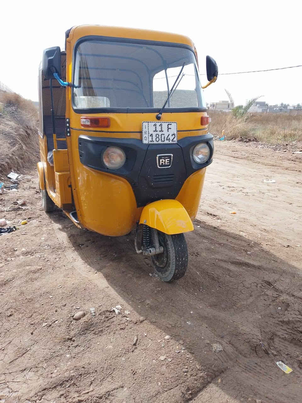 سلام عليكم تكتك  البيع موديل 2020 شهر 12 رقم بغداد تحويل ثاني يوم تكتك. بلاديه لا ضربه ولا صبغ مكينه و اكسن نضاف سعر 6  و ستميه وبيها مجال الطيب بكان بغداد سيطره الشعب رقم الهاتف***********
