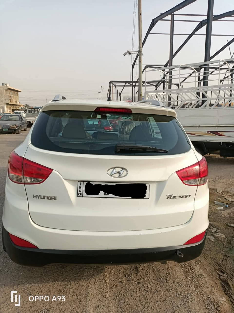 ✨✨توكسان للبيع موديل 2011 رقم اربيل سياره جديده بدون صبغ  ماشية 187 الف ✨✨محرك 20 دوش مامفتوحه السيارة بأسمي وبيها كوبون بانزين  ✨✨ السياره شاشه وكاميرا خلفيه واشاير بل مري ✨
مكان السياره : الموصل

السعر 152 ورقه 

‏‪***********‬‏
